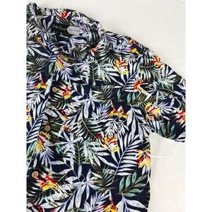 Dirty Laundry Men's Large Tropical Floral Button Up Short Sleeve Shirt‎